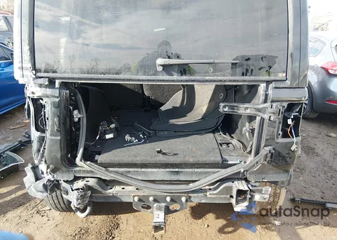 2018 Jeep Wrangler Unlimited Sahara 4X4 из США, поврежденный, VIN 1C4HJXEG8JW305632